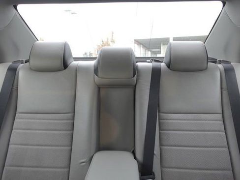 Used 2017 Toyota Camry XSE image 16