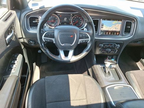 Used 2016 Dodge Charger R/T image 11