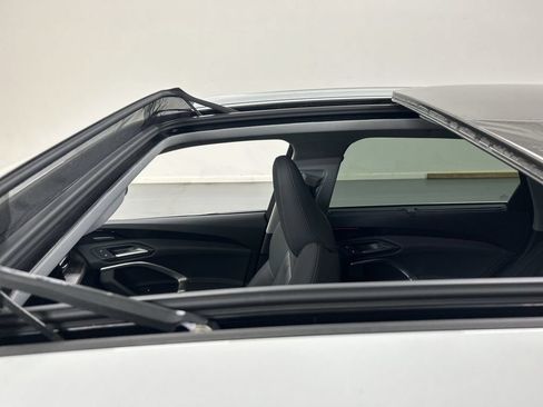 Used 2025 Audi Q5 Premium Plus w/ Premium Plus AWD/4WD image 20