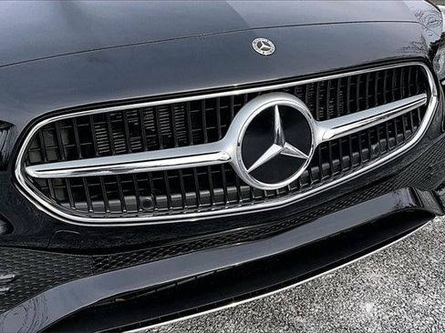 Certified 2025 Mercedes-Benz C 300 4MATIC Sedan image 36