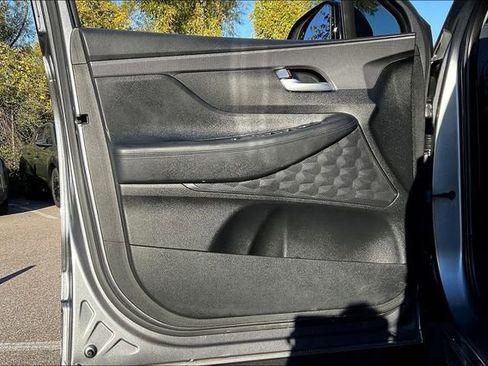 Used 2019 Hyundai Santa Fe SEL image 23