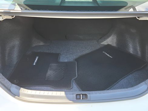 Used 2014 Toyota Corolla S w/ Driver Convenience Package FWD image 14