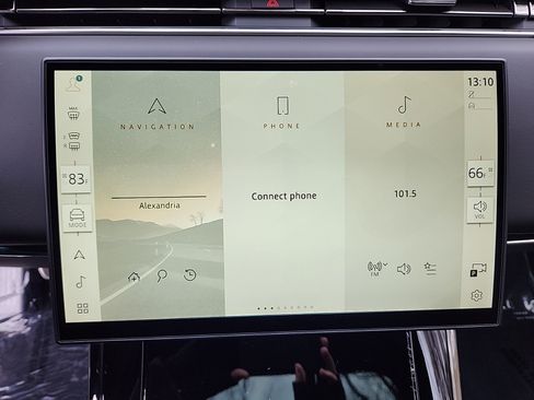 New 2025 Land Rover Range Rover Sport Dynamic SE image 17