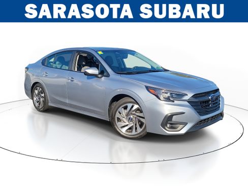 Certified 2025 Subaru Legacy Limited image 1