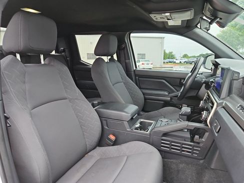 Used 2024 Toyota Tacoma SR5 RWD image 19