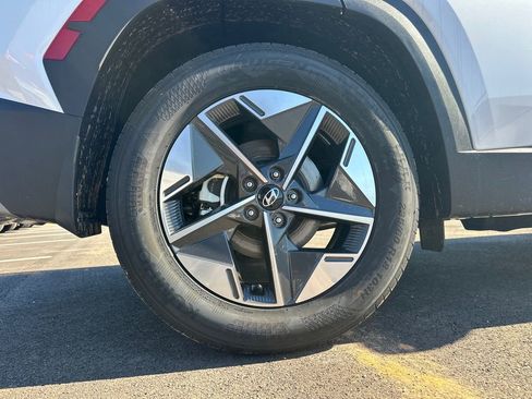 New 2025 Hyundai Tucson SEL image 17