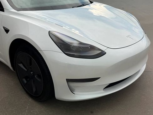 Used 2023 Tesla Model 3 Standard Range RWD image 5
