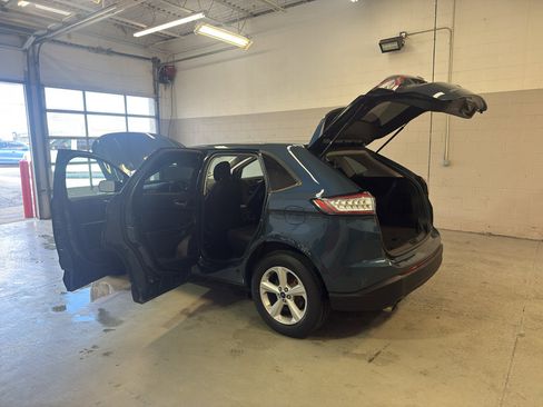 Used 2016 Ford Edge SE image 10