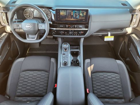 New 2026 Nissan Pathfinder SV image 22