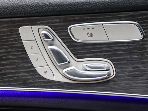 Certified 2022 Mercedes-Benz GLC 300 image 20