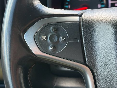 Used 2017 Chevrolet Silverado 1500 LT w/ Midnight Edition image 33