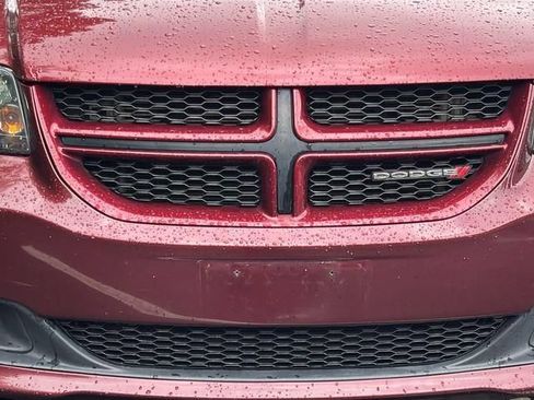 Used 2019 Dodge Grand Caravan GT FWD image 27