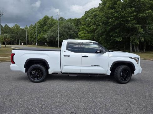 Used 2023 Toyota Tundra SR5 w/ SR5 Convenience Package AWD/4WD image 35