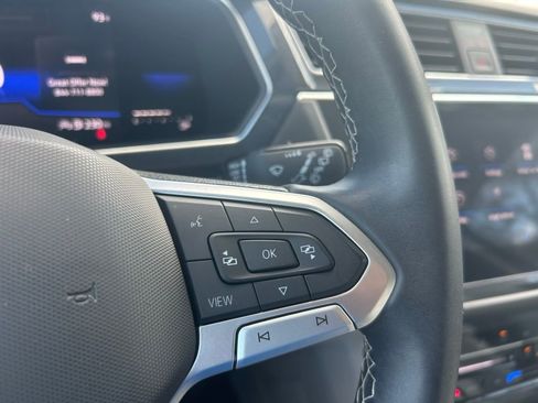 Certified 2023 Volkswagen Tiguan SE image 22
