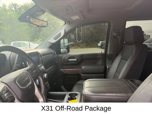 Used 2023 GMC Sierra 2500 Denali w/ Denali Ultimate Package AWD/4WD image 17