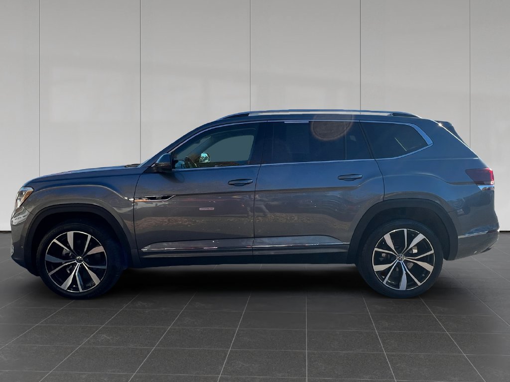 Used 2024 Volkswagen Atlas SEL Premium R-Line AWD/4WD image 2