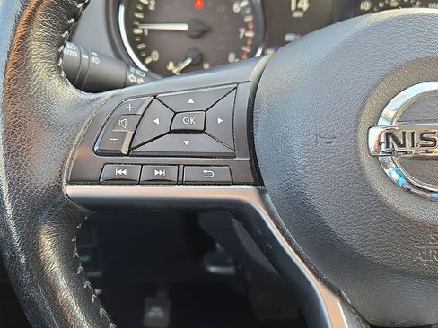 Used 2020 Nissan Rogue Sport SV w/ All-Weather Package image 27