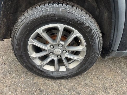 Used 2014 Jeep Grand Cherokee Limited image 11