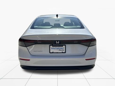 New 2025 Honda Accord SE image 7