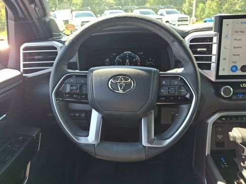 Used 2023 Toyota Tundra Platinum AWD/4WD image 19