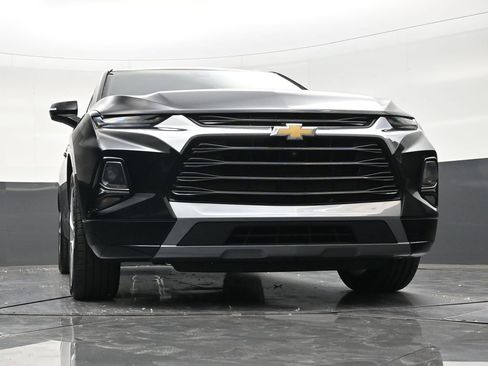 Used 2019 Chevrolet Blazer Premier w/ Sun and Wheels Package FWD image 27