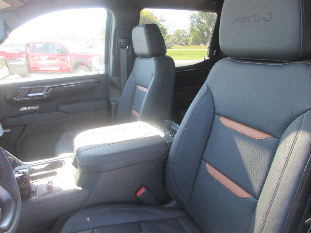 New 2026 GMC Sierra 1500 AT4 w/ AT4 Premium Package AWD/4WD image 12