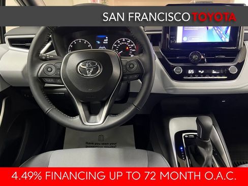 Certified 2025 Toyota Corolla SE image 29