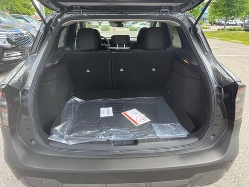 New 2026 Nissan Kicks SV w/ Cold Weather Package AWD/4WD image 10
