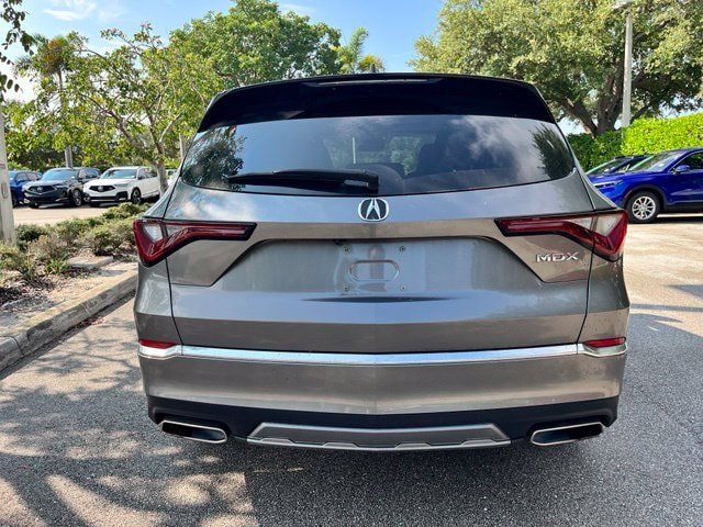 Used 2025 Acura MDX FWD image 5