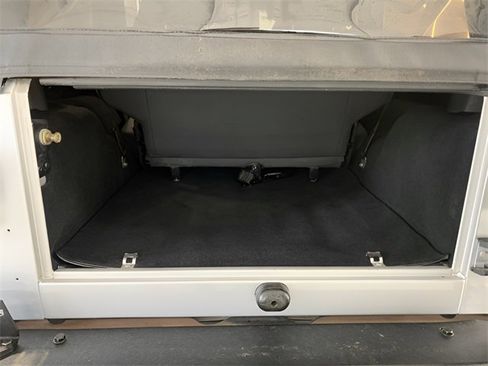 Used 2004 Jeep Wrangler Unlimited image 17