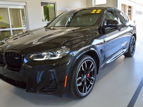 Used 2022 BMW X4 M40i AWD/4WD image 3