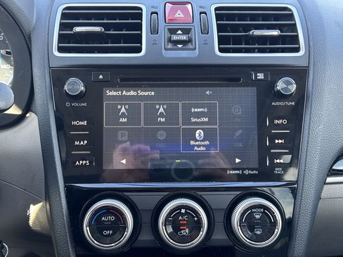 Used 2018 Subaru Forester 2.5i Limited image 17