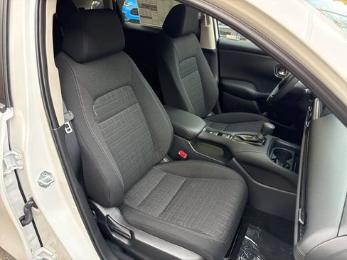 New 2026 Honda HR-V LX image 16