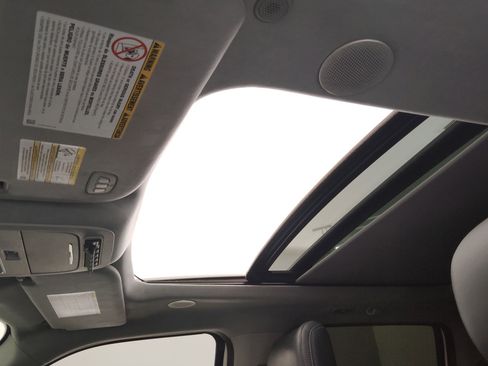 Certified 2024 Ford F250 Limited w/ FX4 Off-Road Package image 13