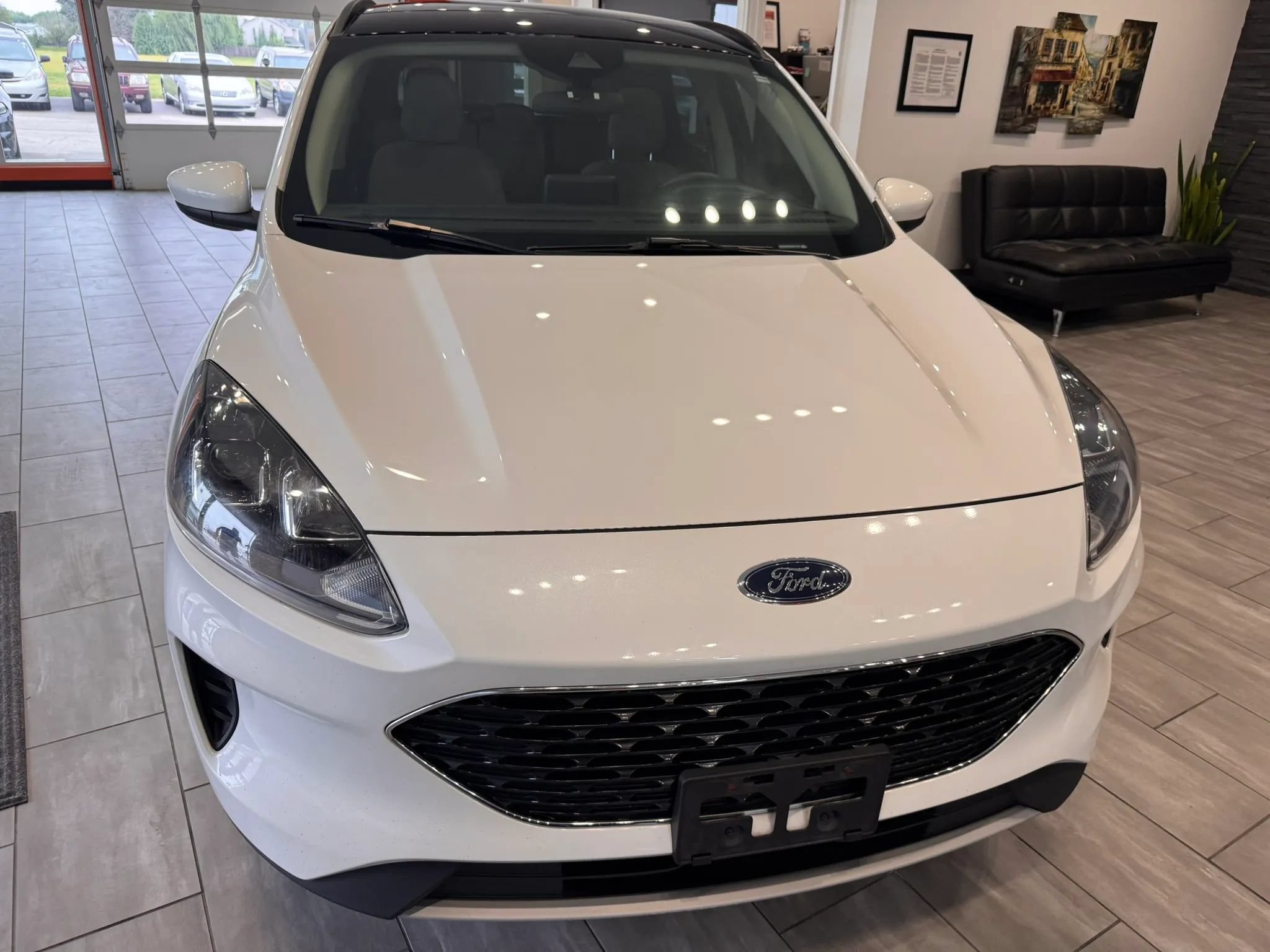 Used 2020 Ford Escape SE FWD image 5