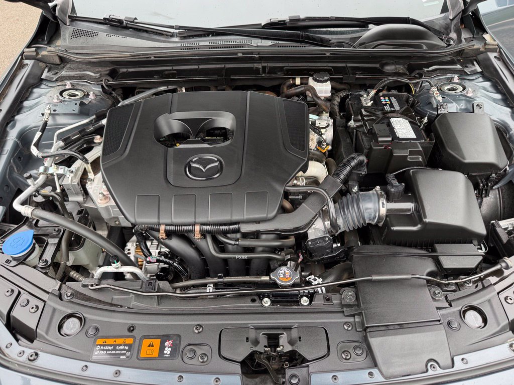 Used 2023 MAZDA MAZDA3 s FWD image 4