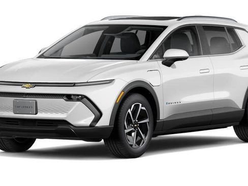 Used 2026 Chevrolet Equinox EV LT image 2