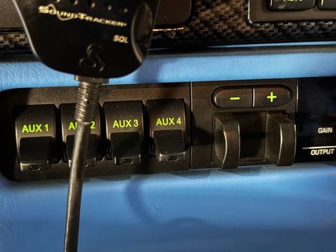 Used 2007 Ford F550 4x4 Crew Cab Super Duty image 14