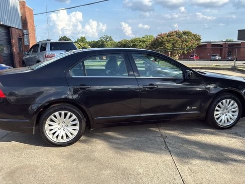 Used 2010 Ford Fusion Hybrid FWD image 6