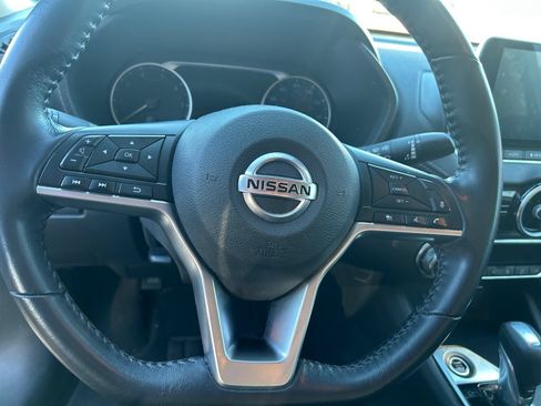 Used 2021 Nissan Sentra SV FWD image 10