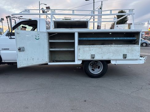 Used 2007 Chevrolet Silverado 3500 W/T image 8