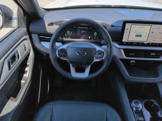 New 2027 Ford Explorer Active w/ Active Comfort Package RWD image 16
