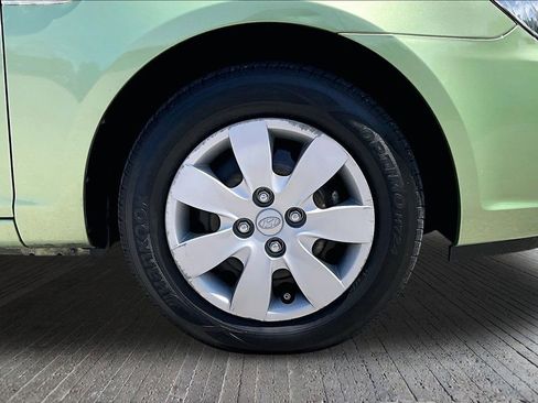 Used 2008 Hyundai Accent GS FWD image 9