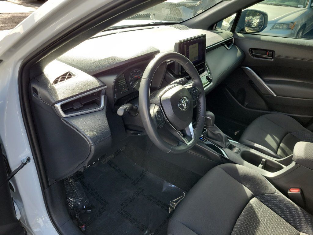 Used 2024 Toyota Corolla Cross AWD Hybrid image 20