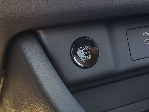 New 2026 Nissan Rogue SV image 18