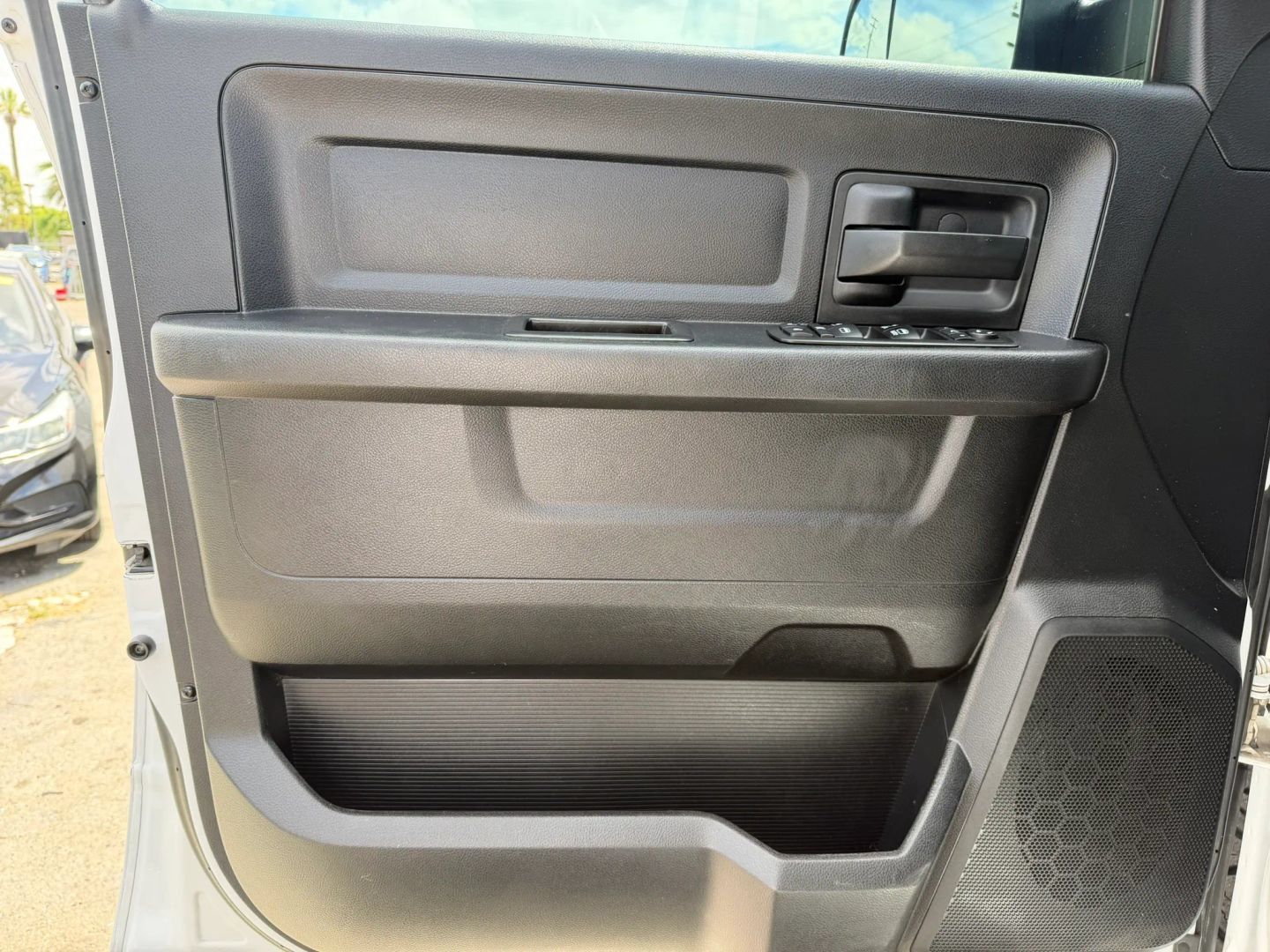 Used 2015 RAM 2500 Tradesman w/ Popular Equipment Group AWD/4WD image 9