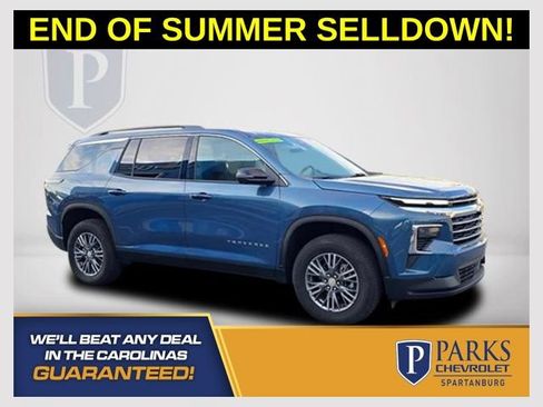 New 2026 Chevrolet Traverse LT w/ Driver Confidence Package FWD image 1