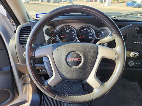 Used 2011 GMC Sierra 2500 SLE image 14