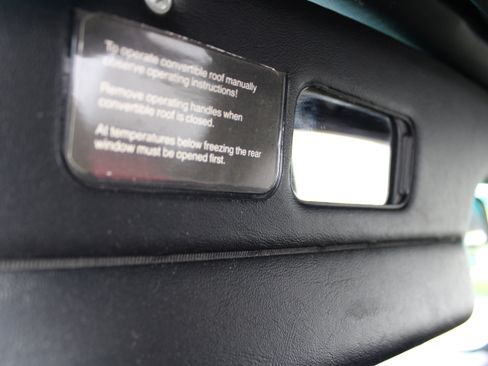 Used 1987 Porsche 911 Carrera image 75