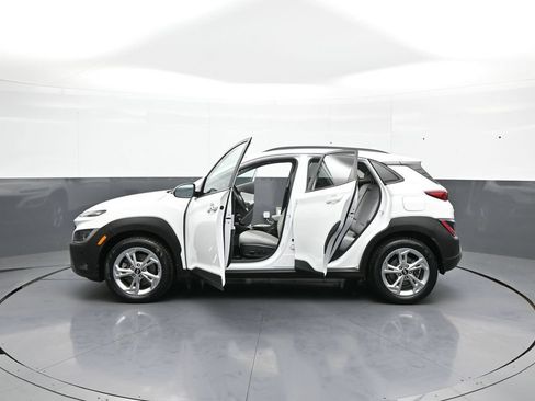 Certified 2023 Hyundai Kona SEL AWD/4WD image 41
